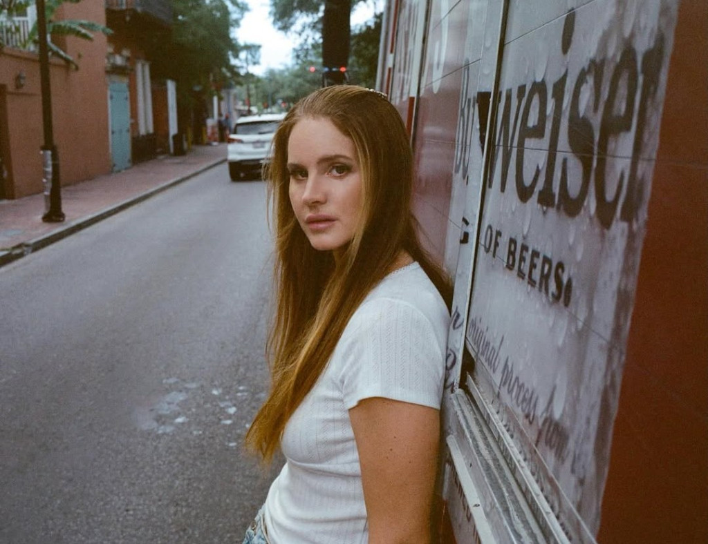 Lagu Baru Lana Del Rey “Henry, Come On” Resmi Dirilis! Intip Detail Album Barunya yang Siap Rilis Mei Ini