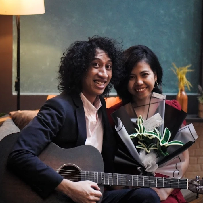 Ruzan Fikra dan Devita Rayakan 20 Tahun Cinta Lewat Single Romantis Bidadari Kecilku dan Album Pesta Rock n Roll