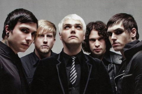Tiket Konser My Chemical Romance di Jakarta Hampir Ludes! Ini Harga & Syarat Lengkap Hammersonic 2026!